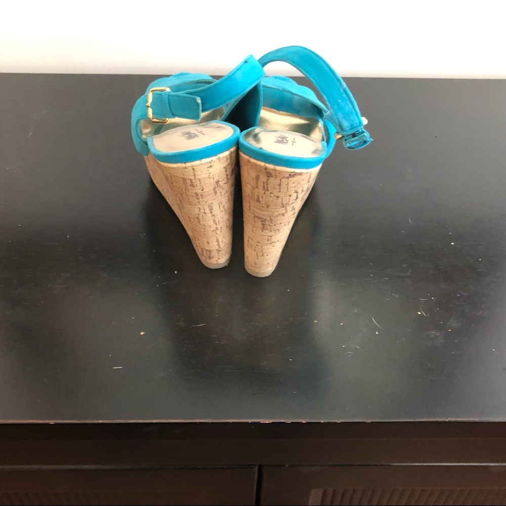 Wedges - Picture 3 of 4